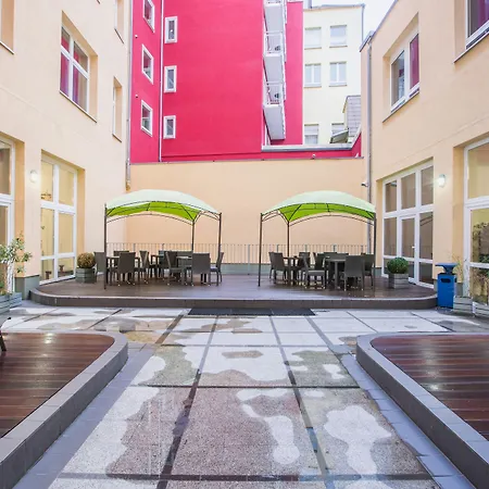 A&o Hauptbahnhof Otel 2*