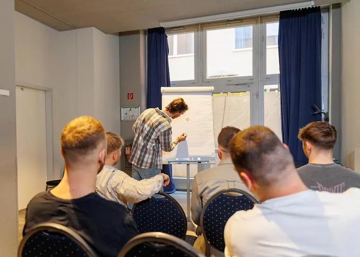 أيه&أو هاوبتبانهوف فندق دورتموند