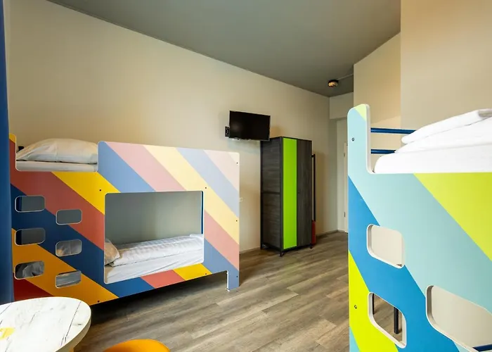 أيه&أو هاوبتبانهوف فندق دورتموند