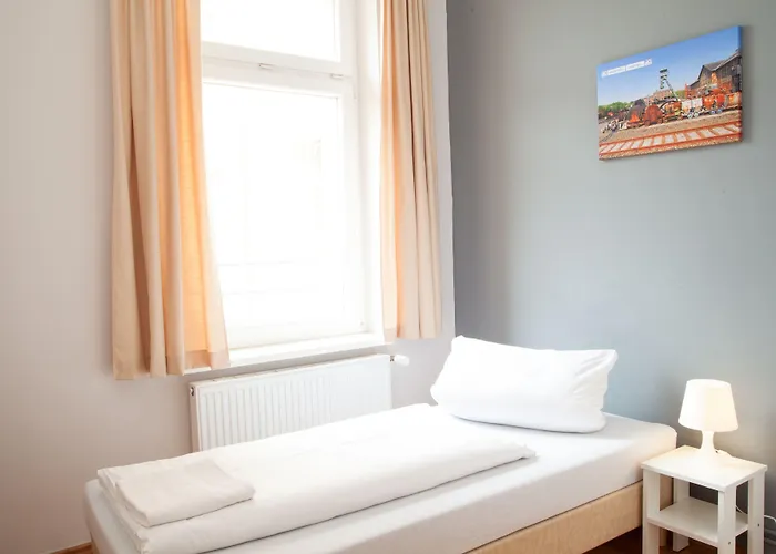 أيه&أو هاوبتبانهوف 2* دورتموند