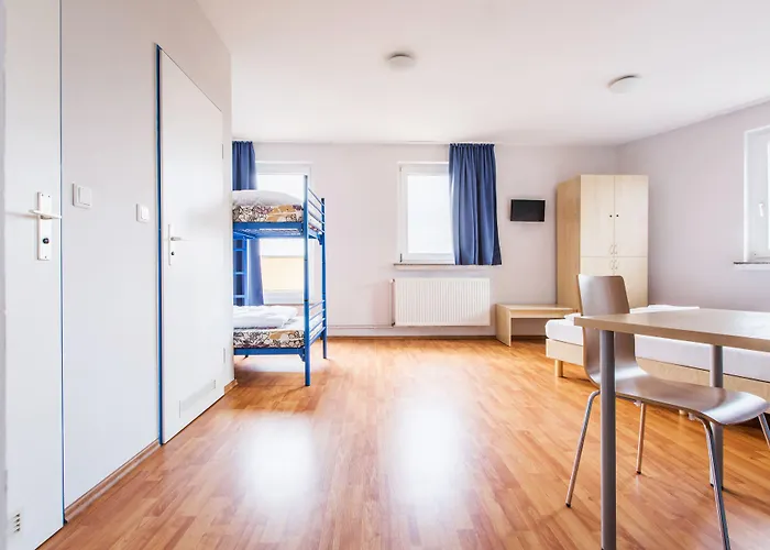 أيه&أو هاوبتبانهوف 2*