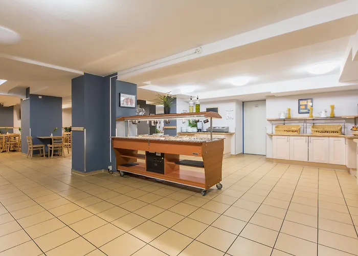 أيه&أو هاوبتبانهوف 2* دورتموند