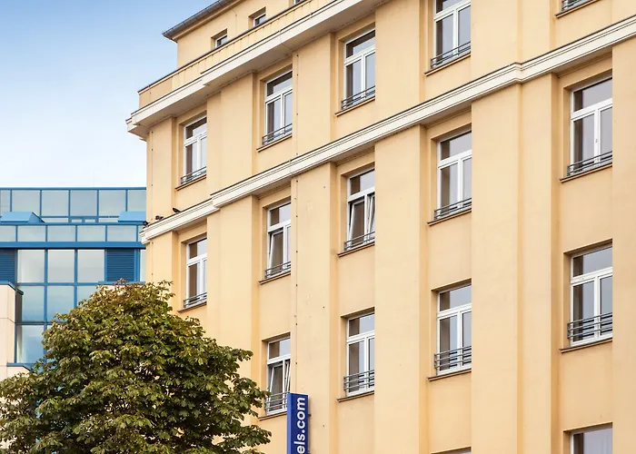 أيه&أو هاوبتبانهوف 2* دورتموند