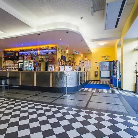 Hotel A&o Hauptbahnhof 2*