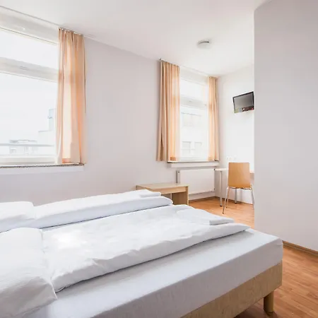 Otel A&o Hauptbahnhof