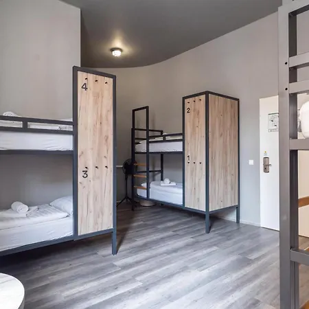 Hotel A&o Hauptbahnhof 2*