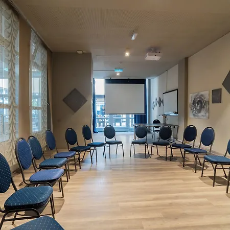 A&o Hauptbahnhof Hotel 2*